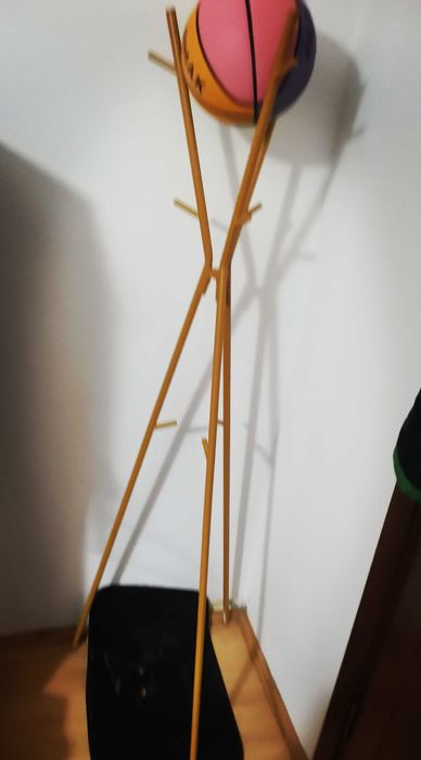 Cuier IKEA Ekrar 169 cm