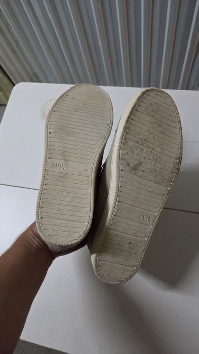 Кроссовки Zara 43 размер