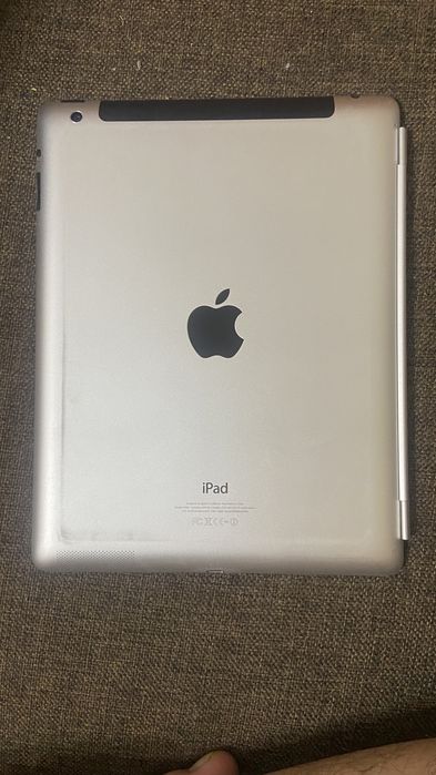 Продам ipad 4 в хорошем состоянии
