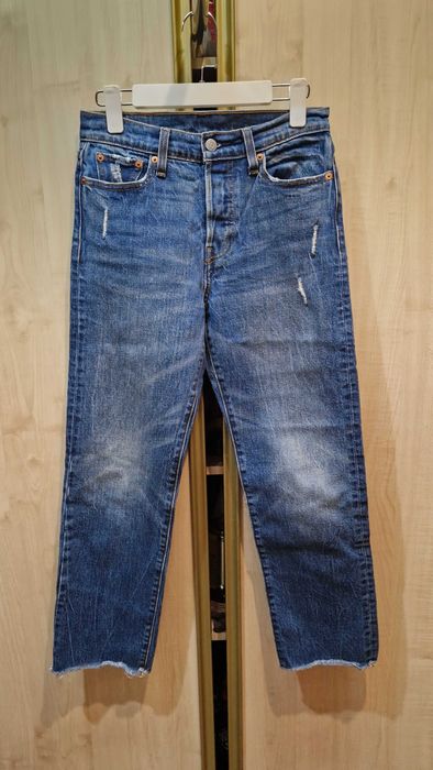 Продам укороченные фирменные джинсы LEVI’S