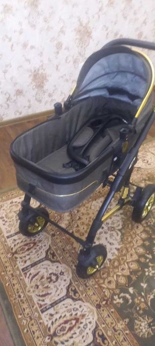 Детская коляска люлька в отличном состоянии
