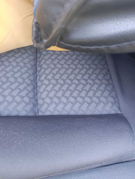 Продавам ауди а4