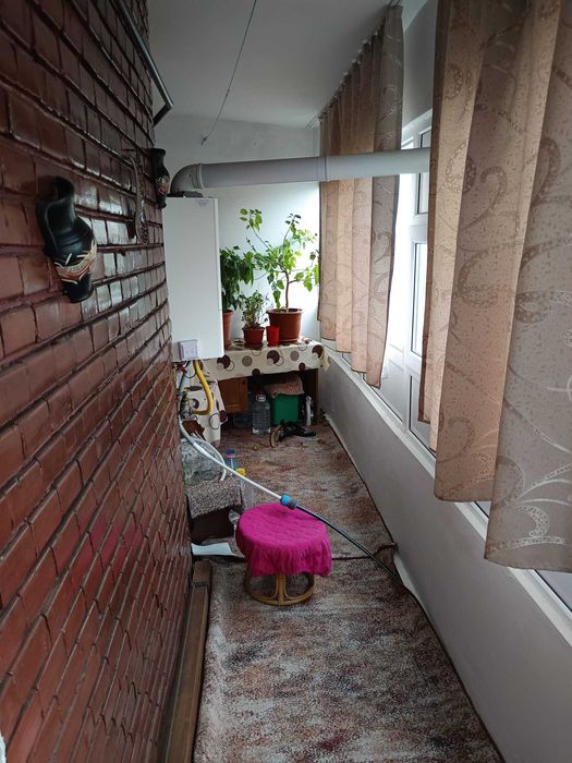 Proprietar | Închiriez 3 camere  – Bld. Unirii, Km 0 | Mobilat complet