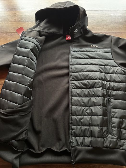 Мъжко,черно,непромокаемо яке Hugo BOSS ГОЛЕМИ РАЗМЕРИ