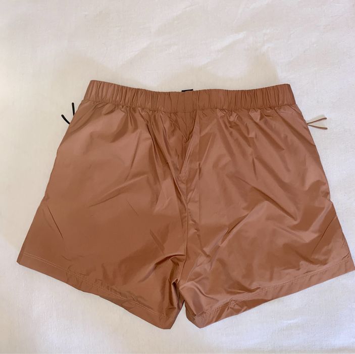 Дамски панталони adidas Къси панталони Adidas Спортни панталони Adidas