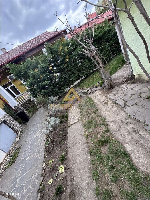 Casa ultracentrala langa Parcul Municipal Regina Maria la pret de nera