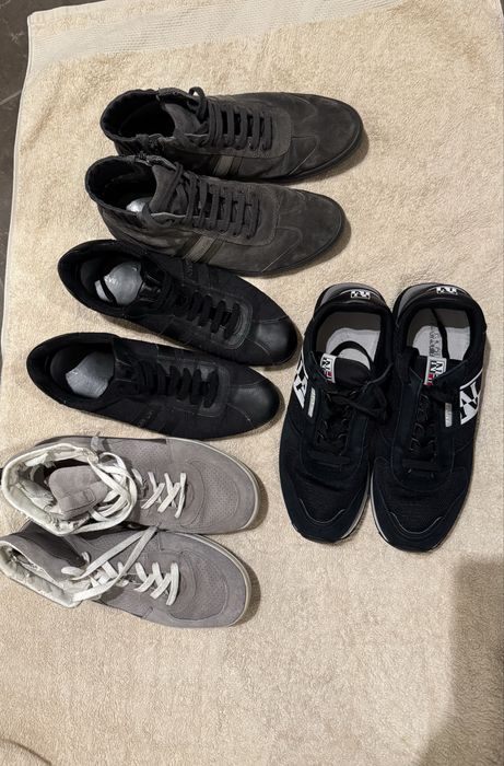 4 чифта обувки - номер 44 - цена за всички 120 евро