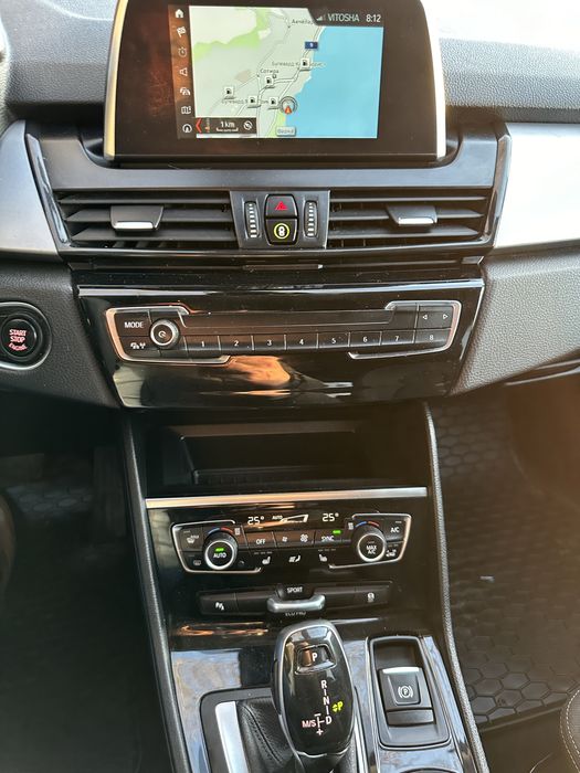 BMW 2 gran tourer 2.0 avtomatik navi