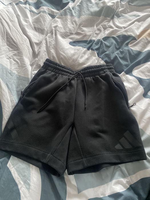 Adidas къси гащи