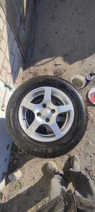 Продам колёса ВАЗ на 13 девятка