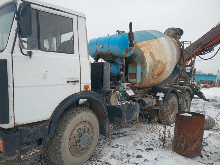 Бетономешалка на базе МАЗА
