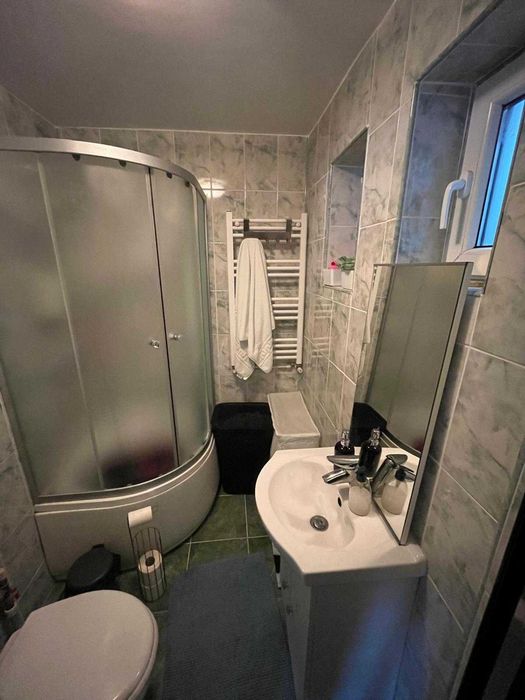 Inchiriez spatiu comercial – Dorobanti – 16 mp - 400 euro
