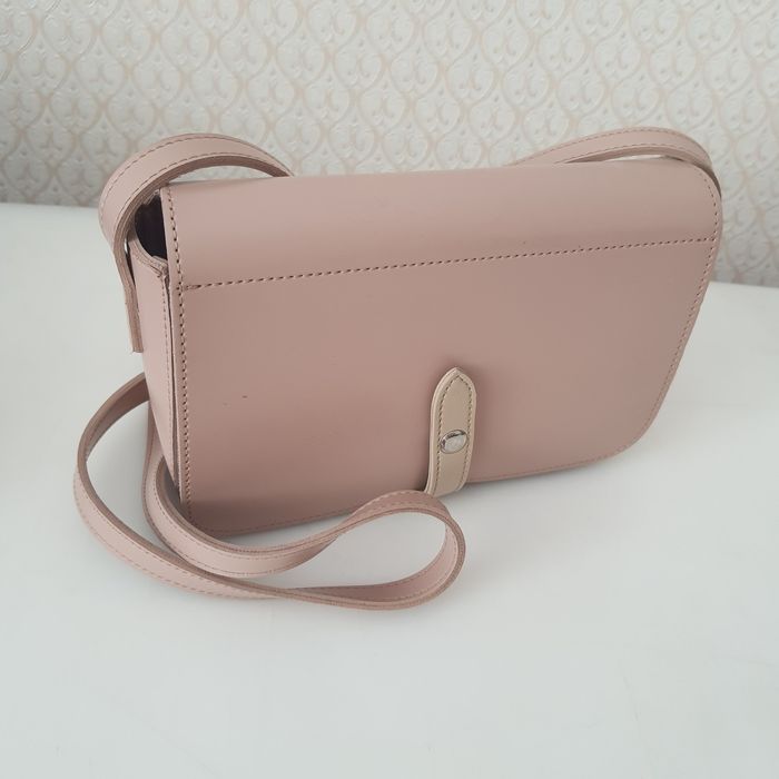 Отдам сумки, шоперы, клатч