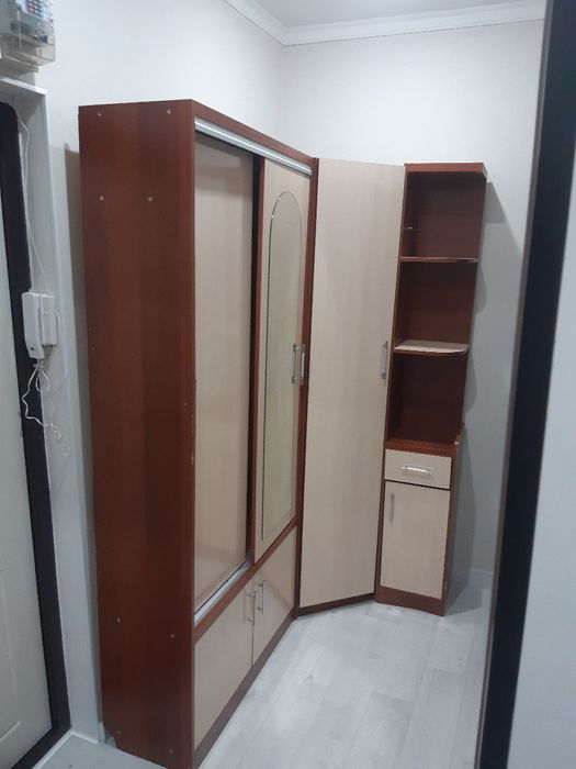 Шкаф. Прихожку продам