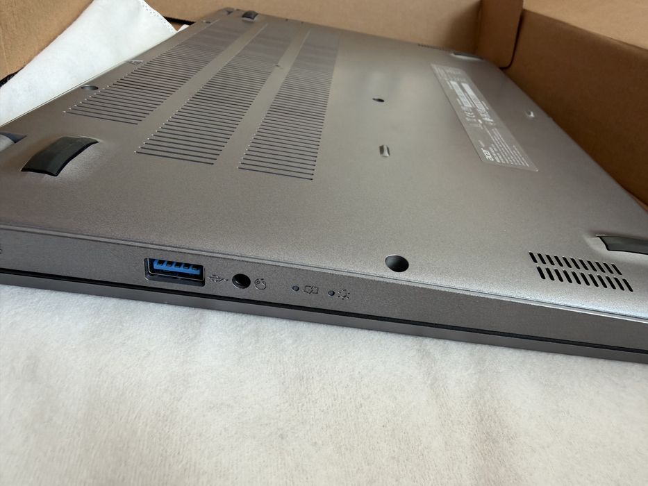 Acer Aspire 5 i5 Gen 12 , 512GB SSD în stare impecabila , nou .