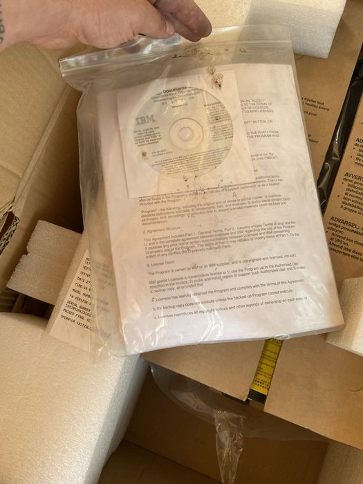 UPS IBM 2200VA новый