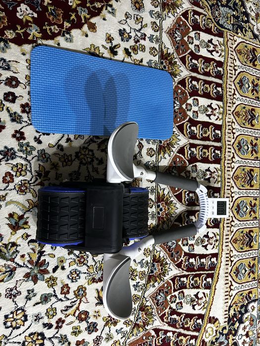 Ролик тренажор для пресса