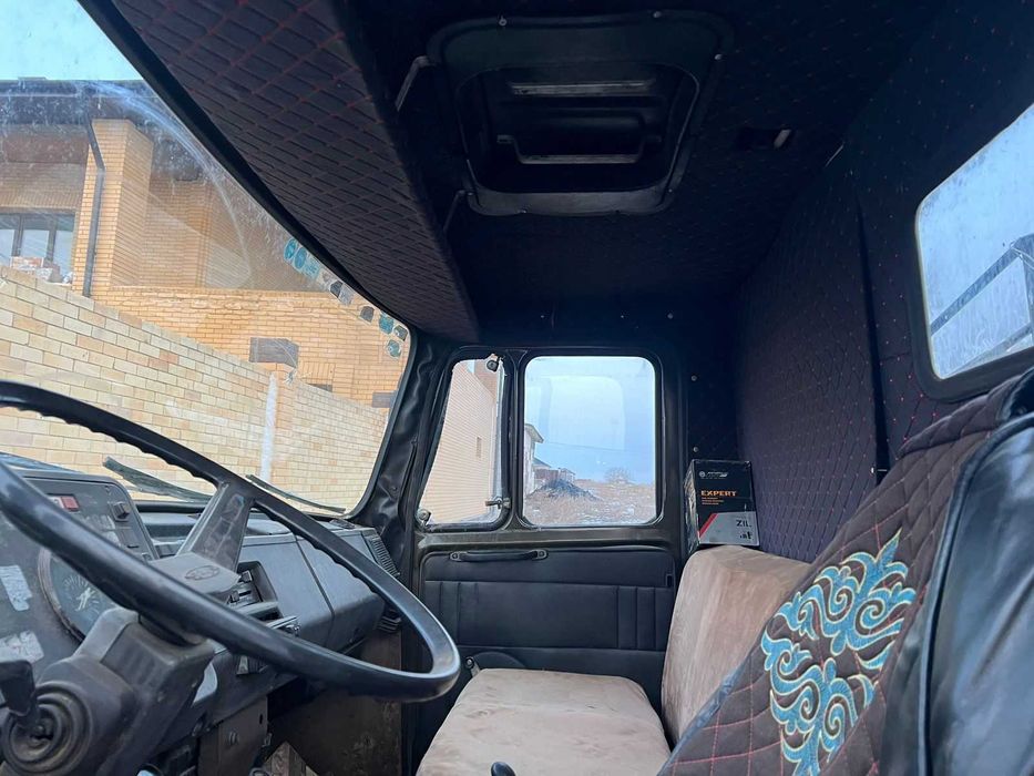 Продется ЗиЛ цистерна/бензовоз