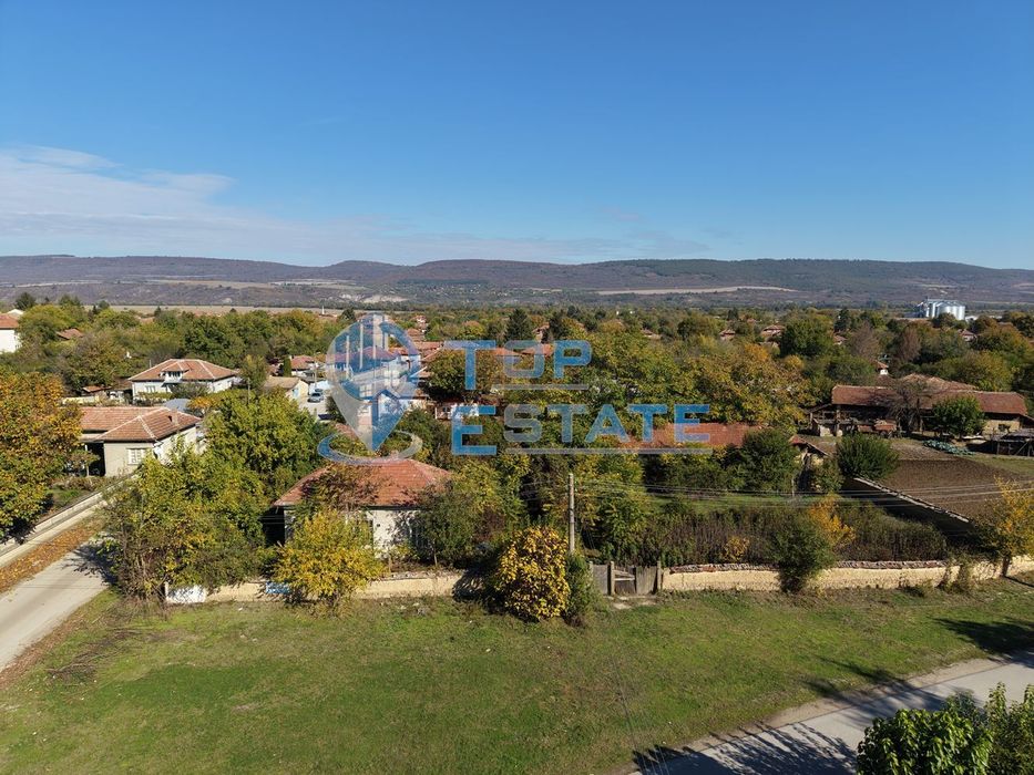 Продава се Къща в с. Върбица, Област Велико Търново - 100 кв.м за 105 €/кв.м - Снимка #2