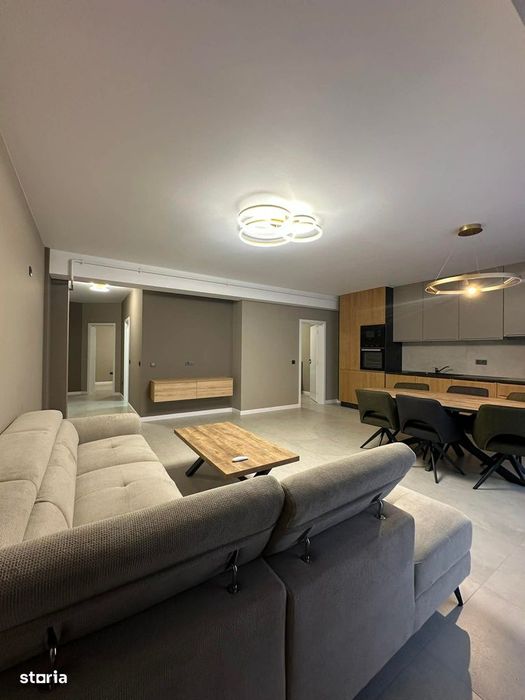 Chirie,Ap.3 camere,Centru