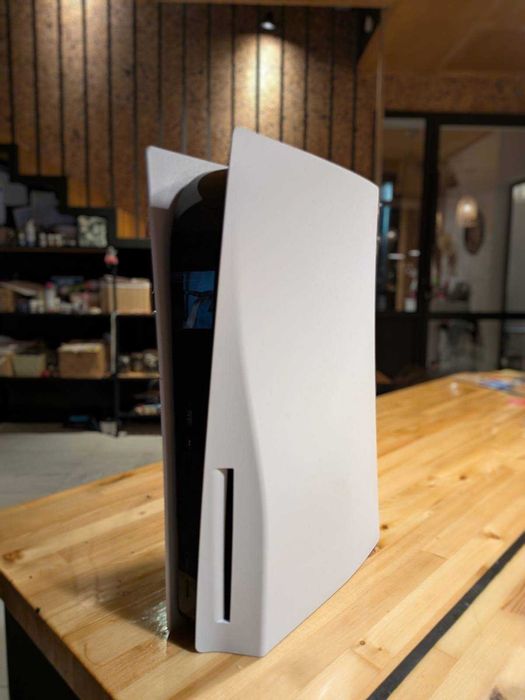 Ps5 standard+8игри+2 контролера