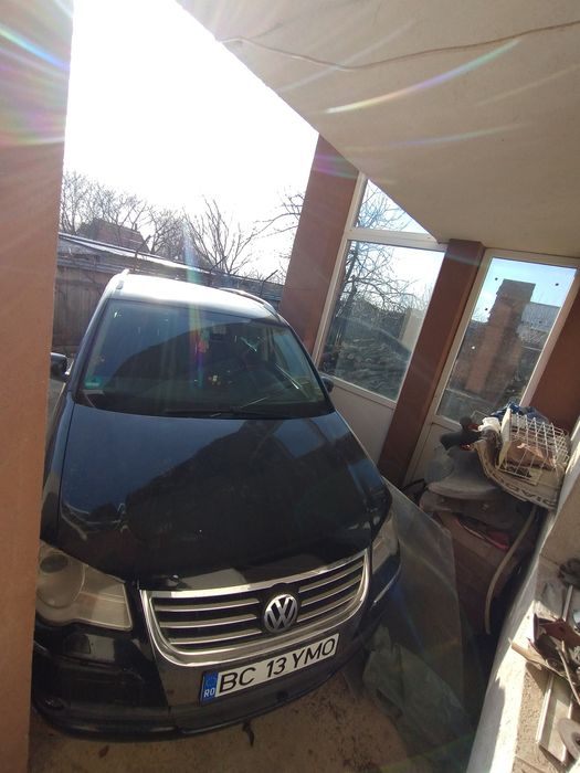 Van vw touran an 2007