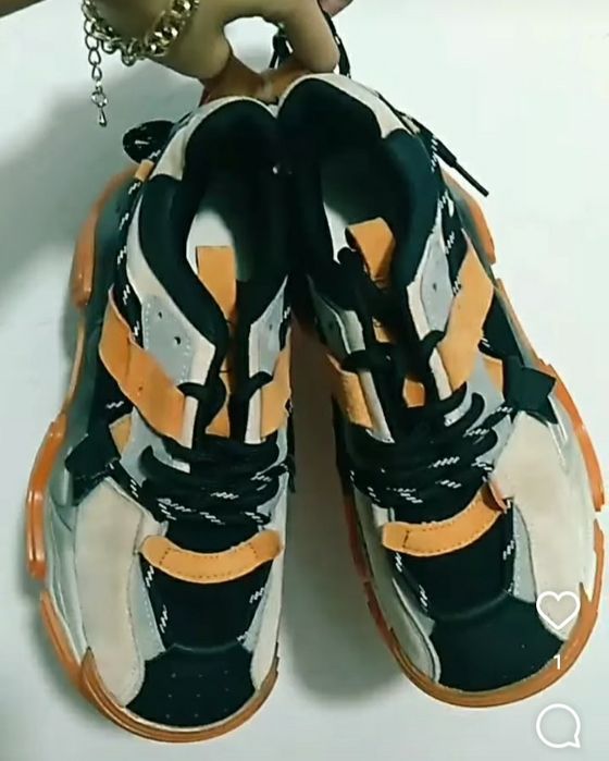 Распродажа осенней женской обуви