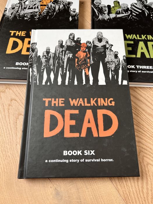 The Walking Dead hard cover book 3 4 6