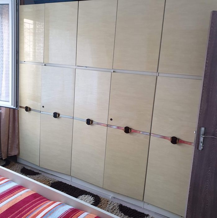Vand apartament în vulcan