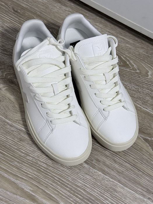 Продам кеды Veja.