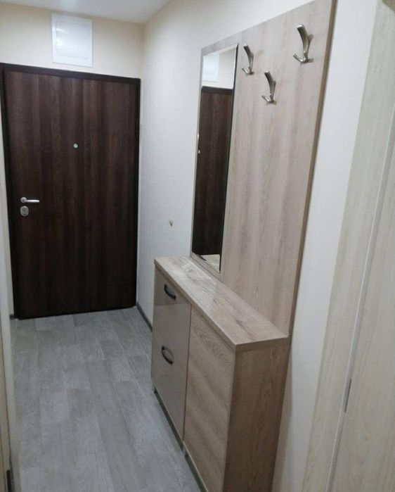 Дава се под наем Двустаен апартамент в София, Кръстова вада - 70 кв.м за 718.08 € - Снимка #2