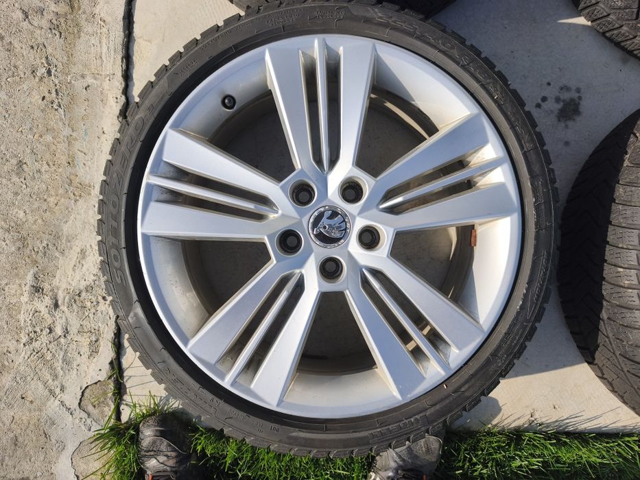 Vand jante 18 , 5*112, cu anvelope sau schimb cu jante pe 17