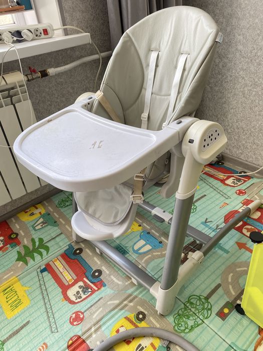 Продум стульчик(качели) для кормления