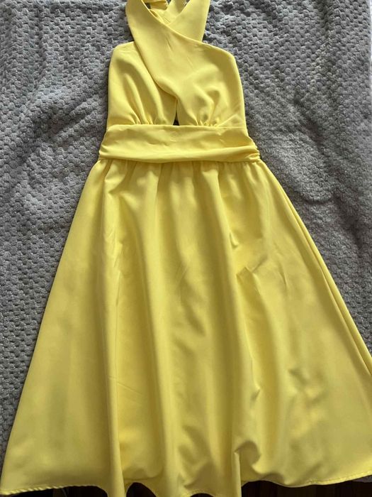 Официална рокля - размер М