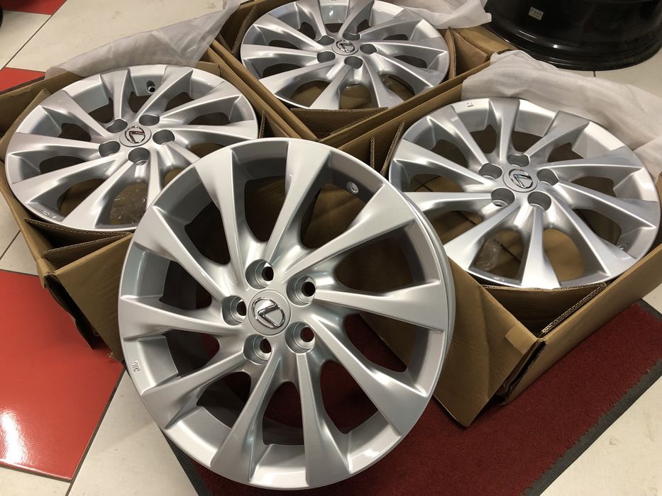 16ц 5х100 Toyota Yaris Тойота Ярис Lexus CT 200H/ Оригинални/