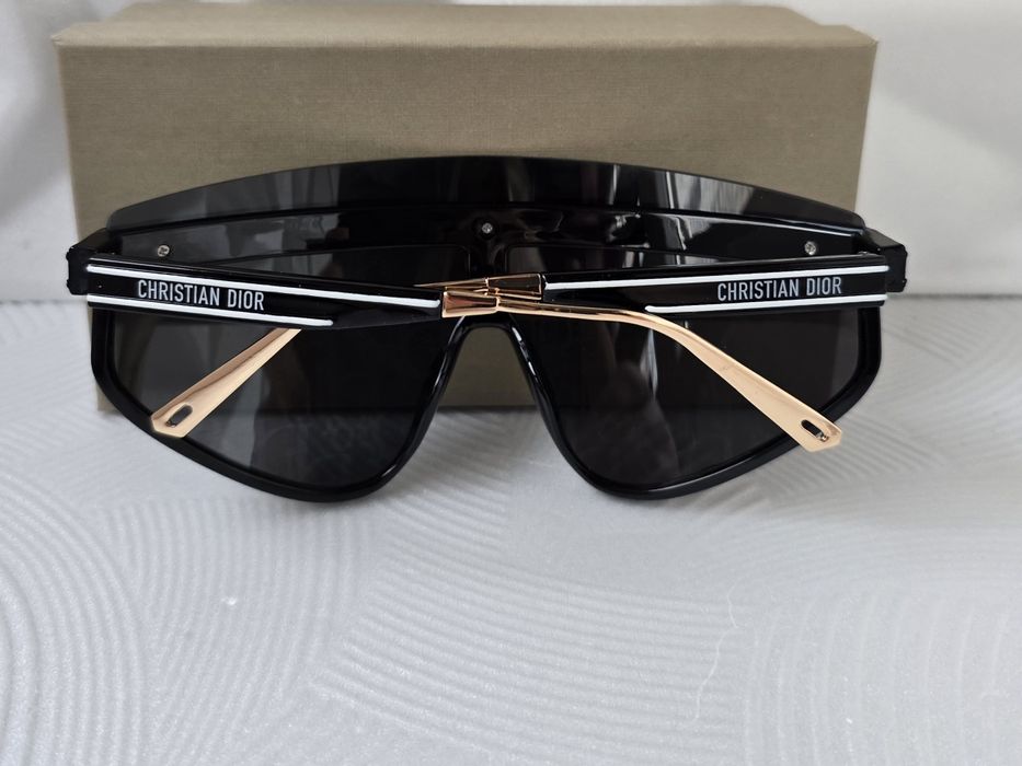 Дамски слънчеви очила маска