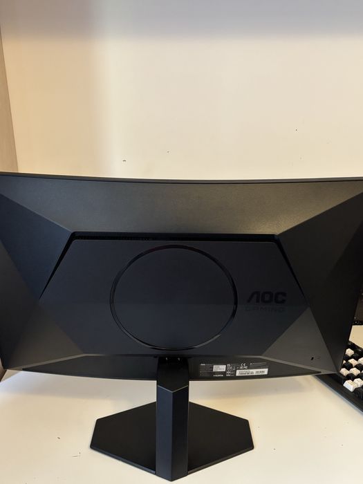 Vand monitor gaming 280Hz
