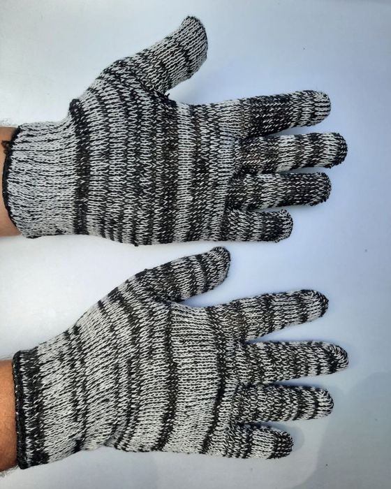 Продам перчатки.