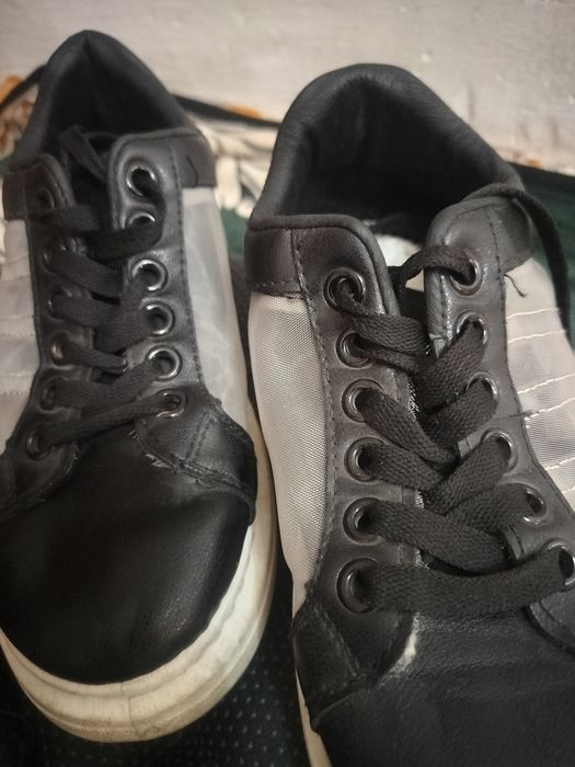 Әйелдер аяқ киім.