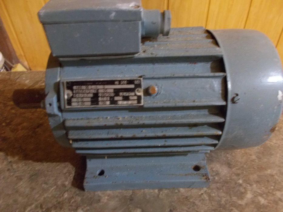 Електро мотор 1-5 киловата Трифазен и монофазен