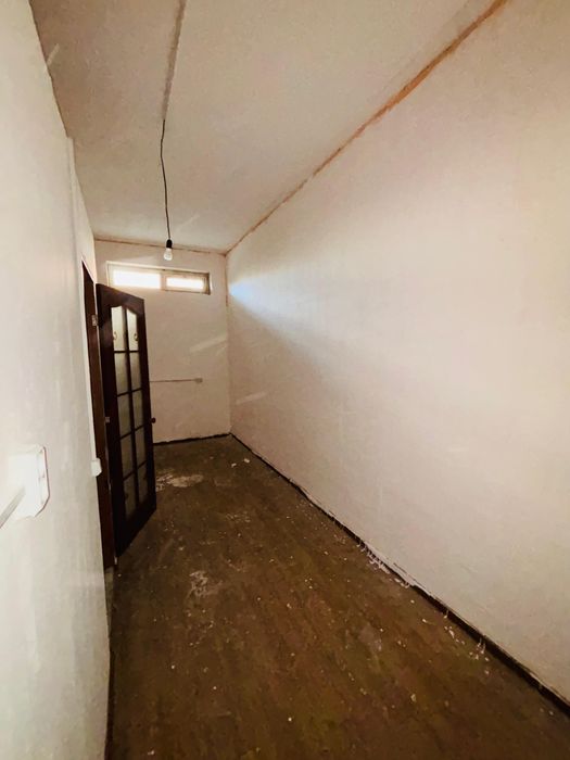 Квартира в цокольном этаже Подвал!