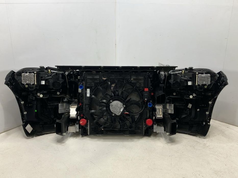 BMW G05 LCI 3.0 дизел оомплект маска , фарове….