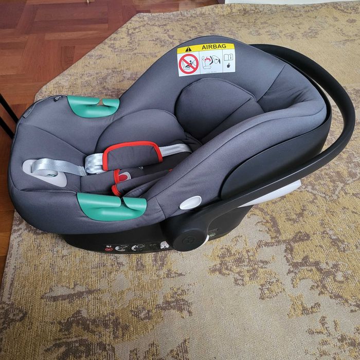 Столче за кола Cybex Aton B2 i-size
