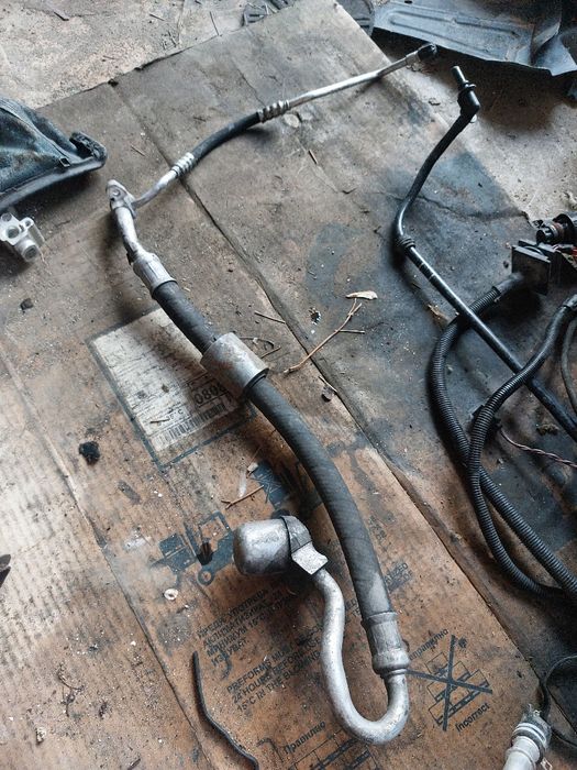 Климатични тръби е90 е91 бмв  2.0д 184кс bmw e90 e91 2.0d