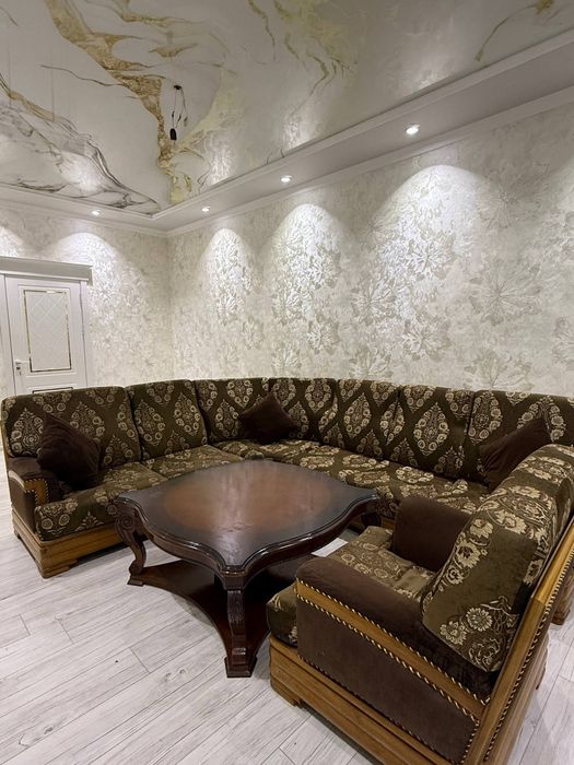 Oshxona mebeli ugalog