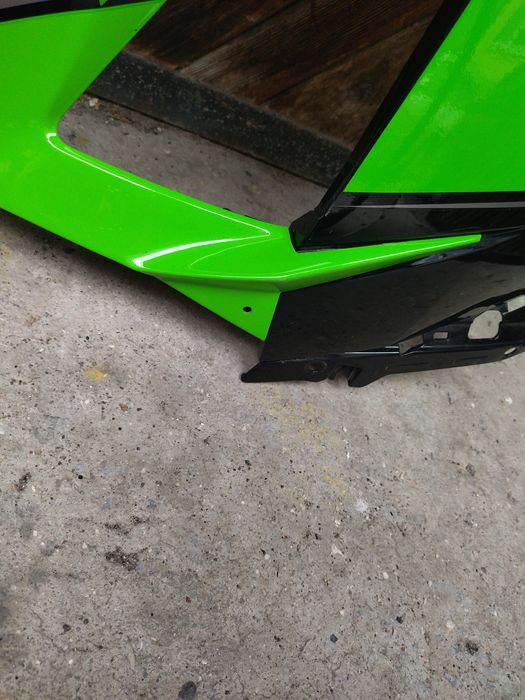 Kawasaki ZX6R  десен