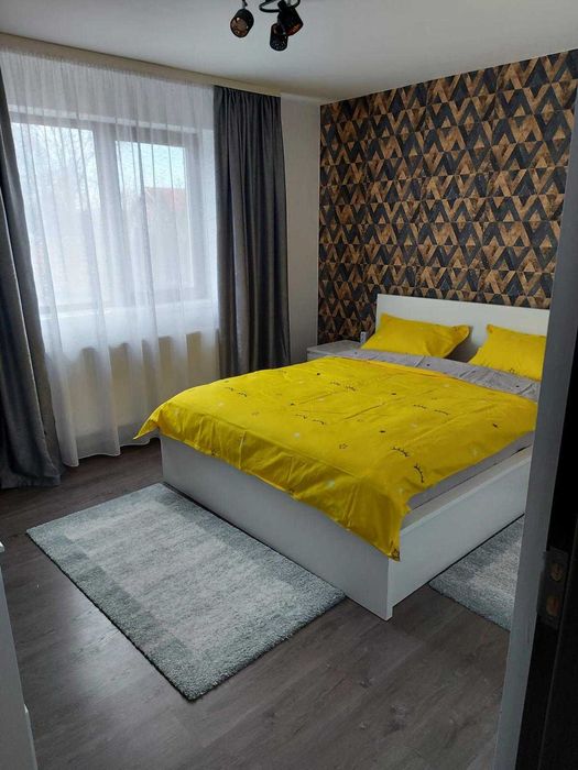 Inchiriez apartament cu 2 camere