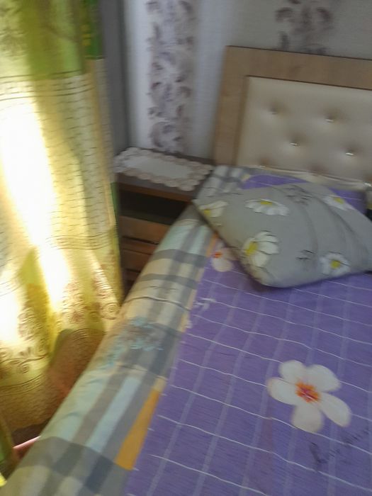 Спальный гарнитур почти новый