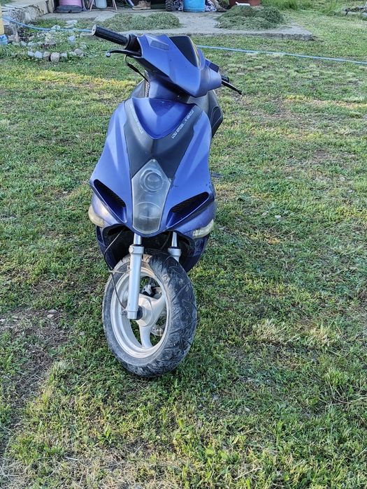 Продавам корейски скутер 50cc