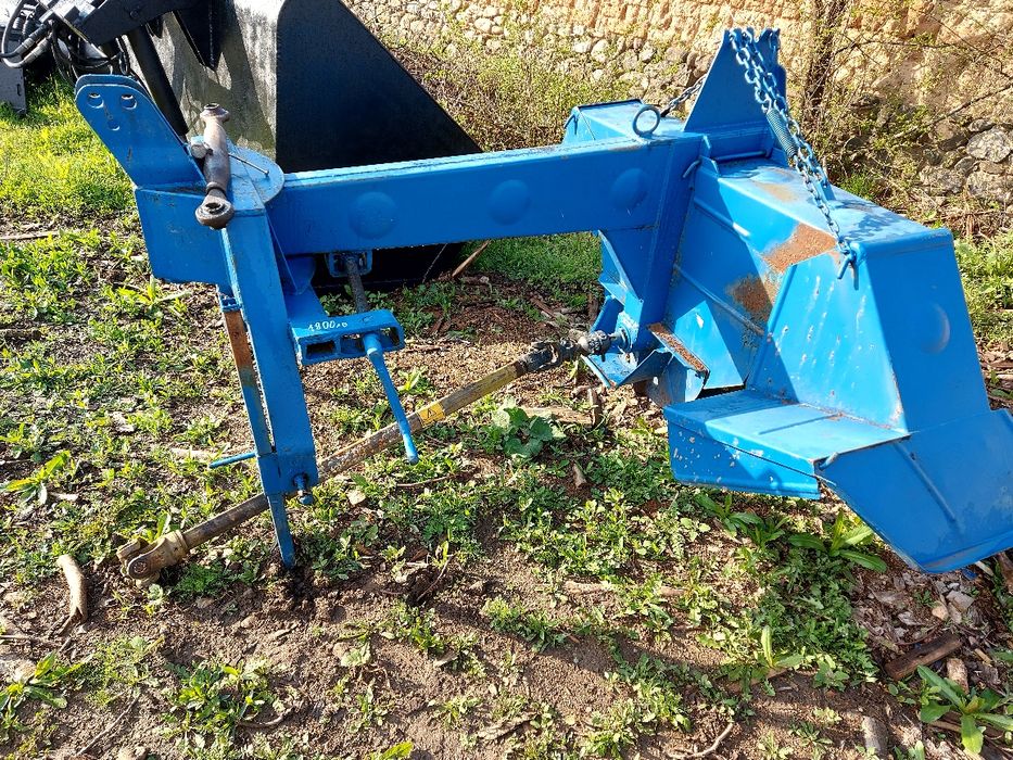 Каналокопател за трактор